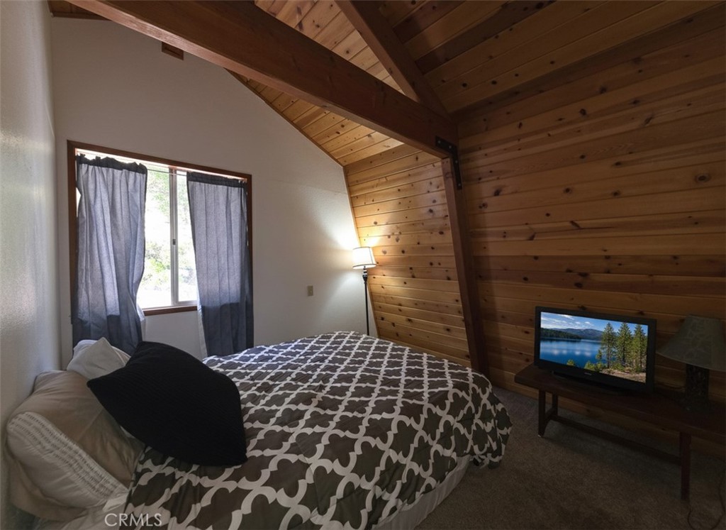 1226 Bridal Path Rimforest, CA 92378 - Photo 12 of 15