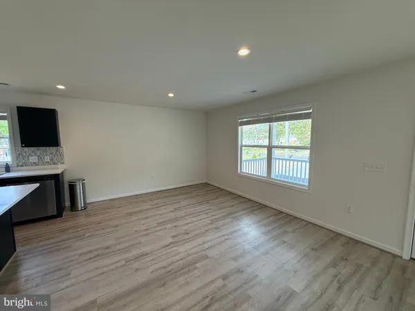 $2,445 | 990 Ebb Tide Drive, Colonial Beach, VA 22443