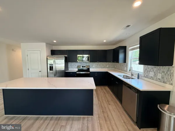 $2,445 | 990 Ebb Tide Drive, Colonial Beach, VA 22443