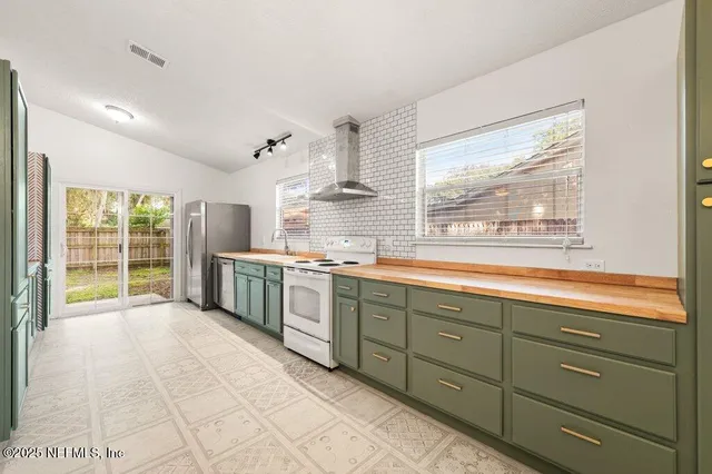 $347,000 | 1048 Palm Landing Drive South, Jacksonville, FL 32233