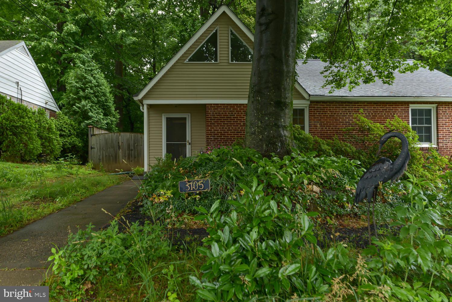 3105 Kingtree Street Silver Spring, MD 20902 - Photo 3 of 46 Exterior (Front)