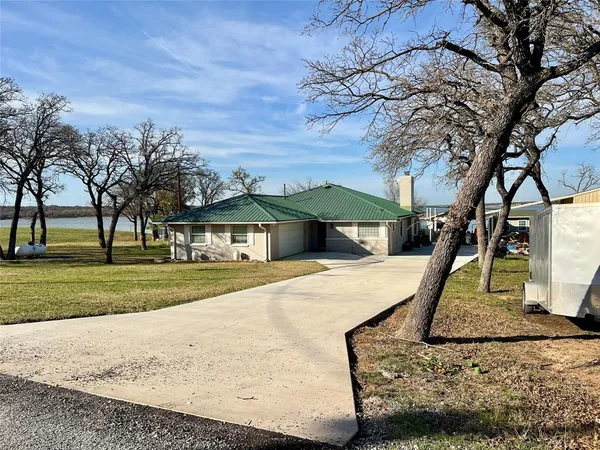 $725,000 | 213 Cortez Drive, Nocona, TX 76255