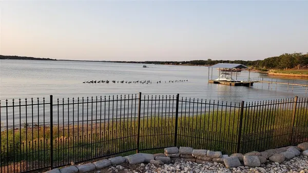 $725,000 | 213 Cortez Drive, Nocona, TX 76255