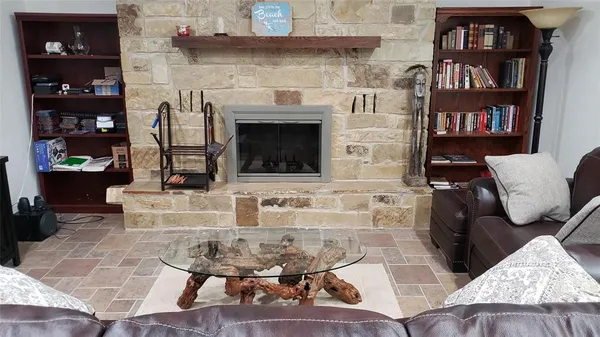 $725,000 | 213 Cortez Drive, Nocona, TX 76255