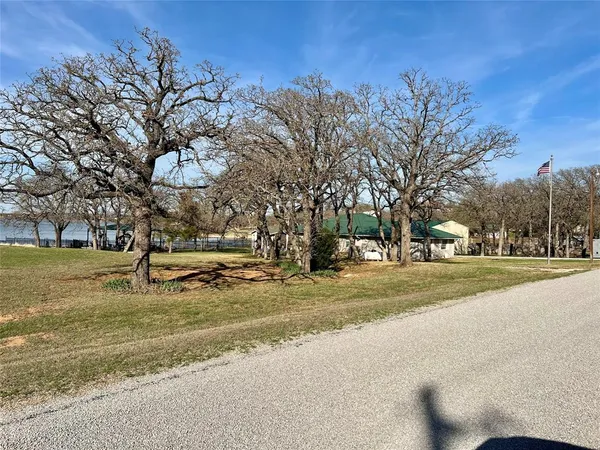 $725,000 | 213 Cortez Drive, Nocona, TX 76255