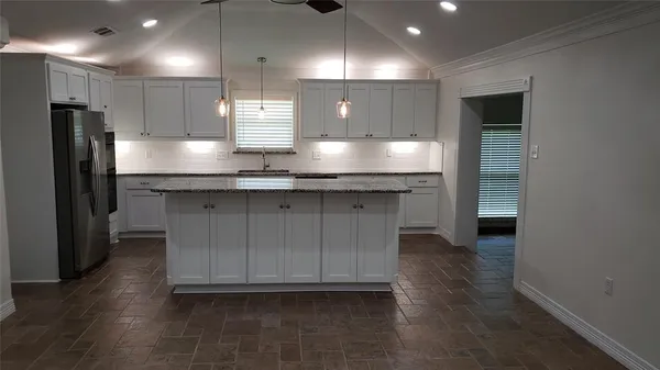 $725,000 | 213 Cortez Drive, Nocona, TX 76255