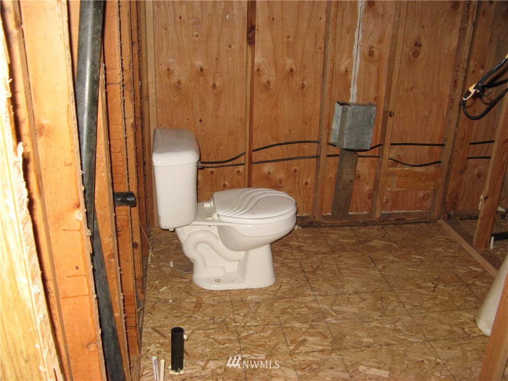 1903 North River Road Cosmopolis, WA 98537 - Photo 9 of 18 Gallery Image 9