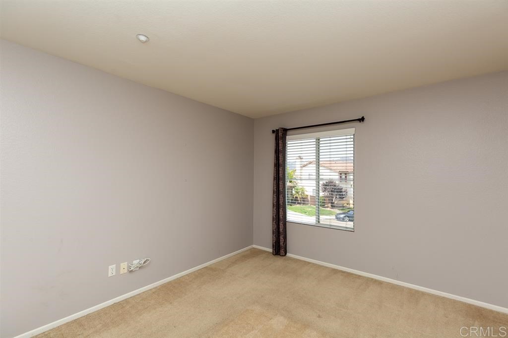 5066 Lake Circle Road Fallbrook, CA 92028 - Photo 16 of 25 Gallery Image 16