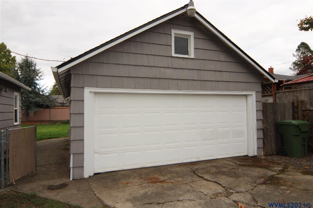 2347 Breyman Street Northeast Salem, OR 97301 - Photo 20 of 25