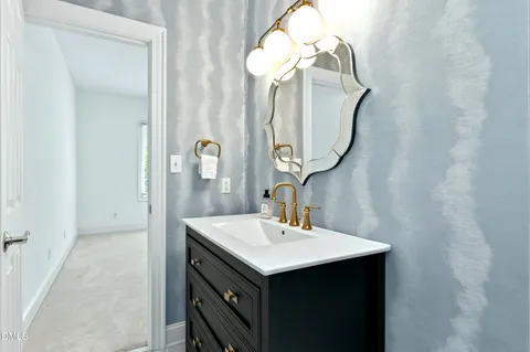 $1,795,000 | 4933 Cremshaw Court, Raleigh, NC 27614