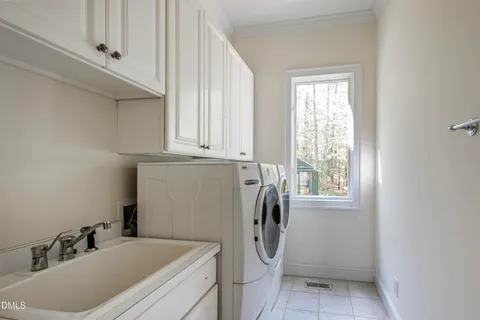 $1,795,000 | 4933 Cremshaw Court, Raleigh, NC 27614