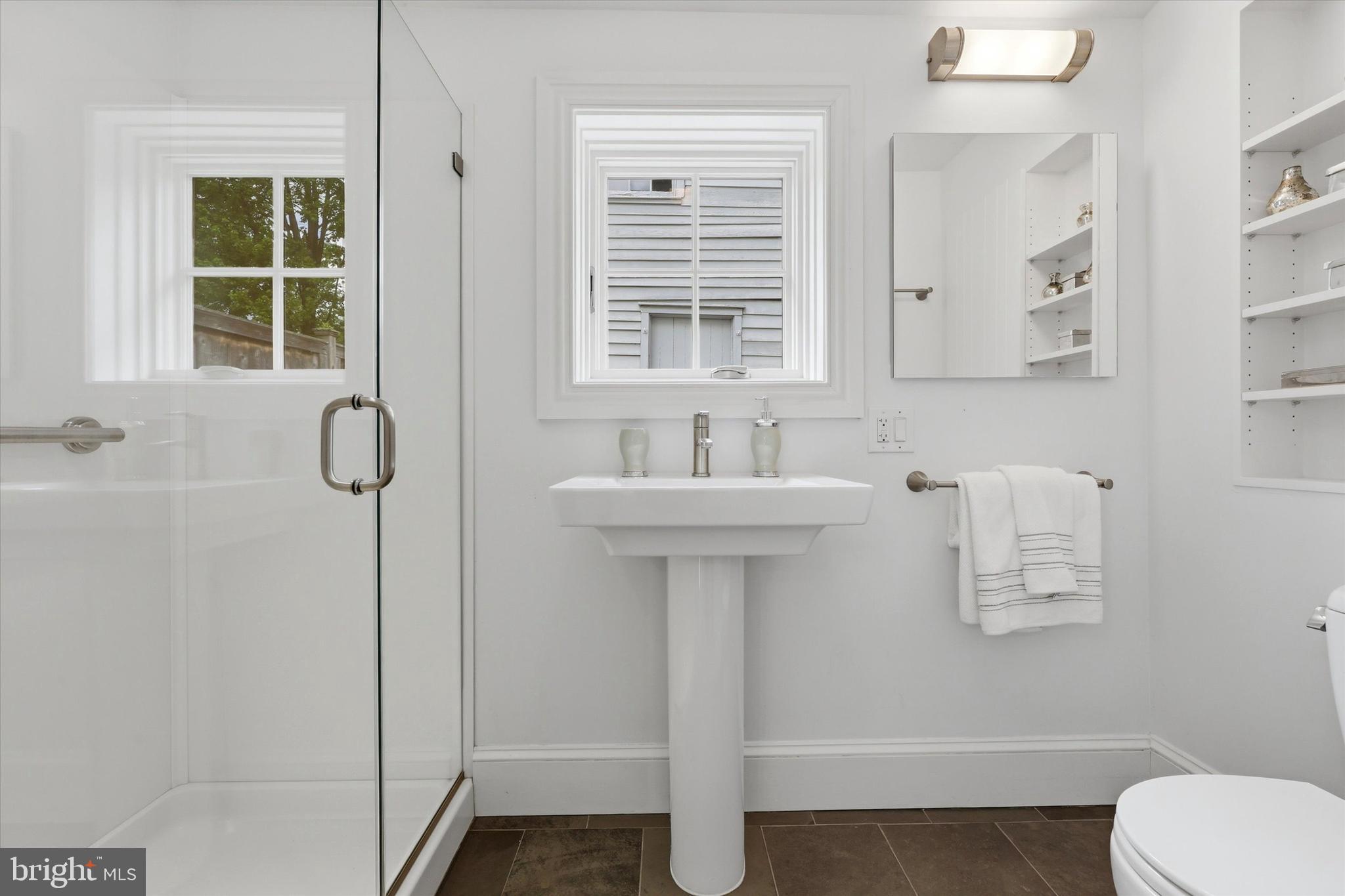23 West Gravers Lane Philadelphia, PA 19118 - Photo 18 of 39 1st Floor Bath