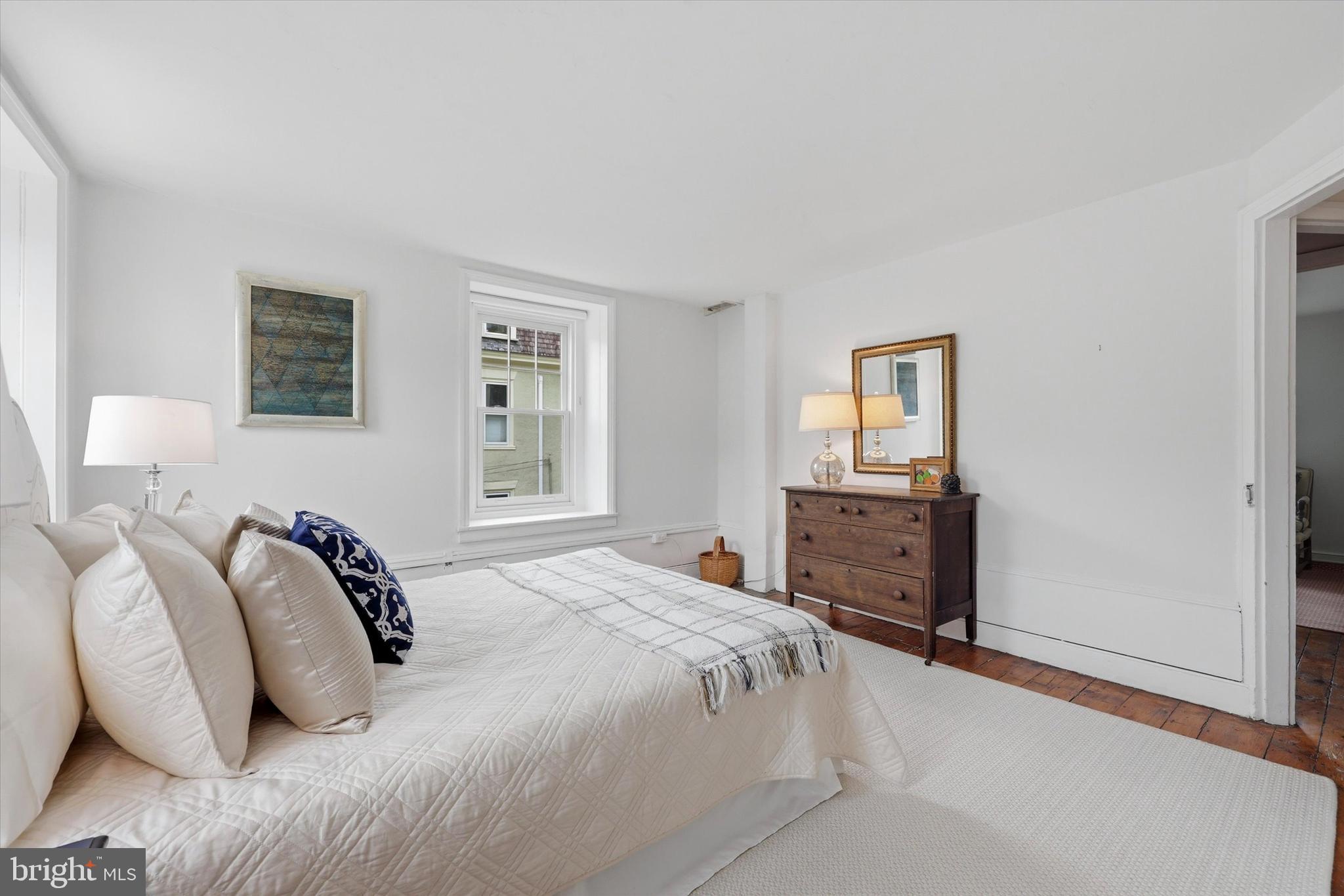 23 West Gravers Lane Philadelphia, PA 19118 - Photo 22 of 39
