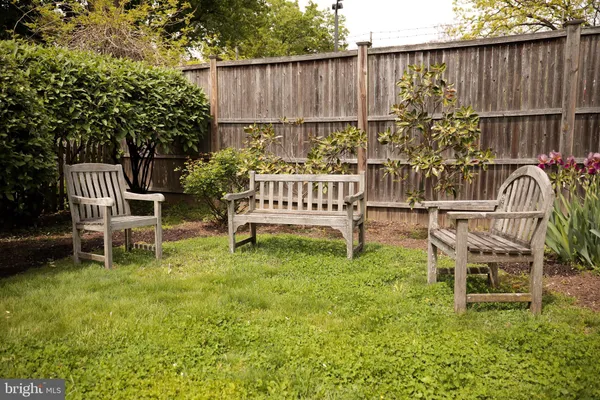 $790,000 | 23 West Gravers Lane, Philadelphia, PA 19118
