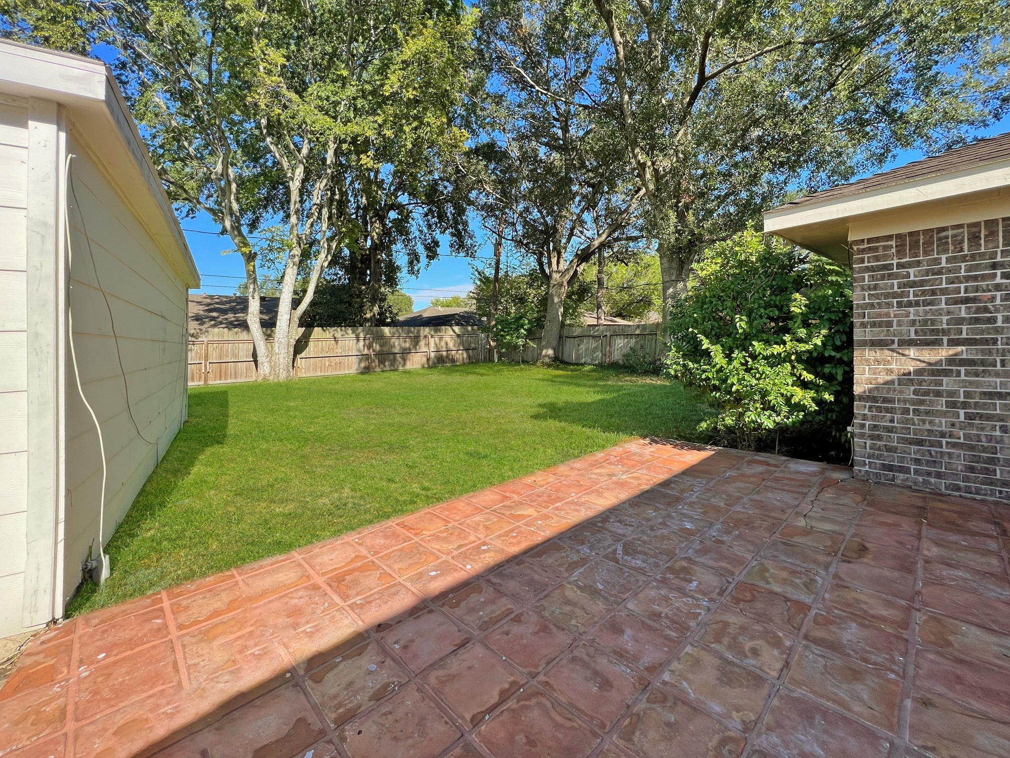 9206 Sharpview Drive Houston, TX 77036 - Photo 24 of 27 Back Yard