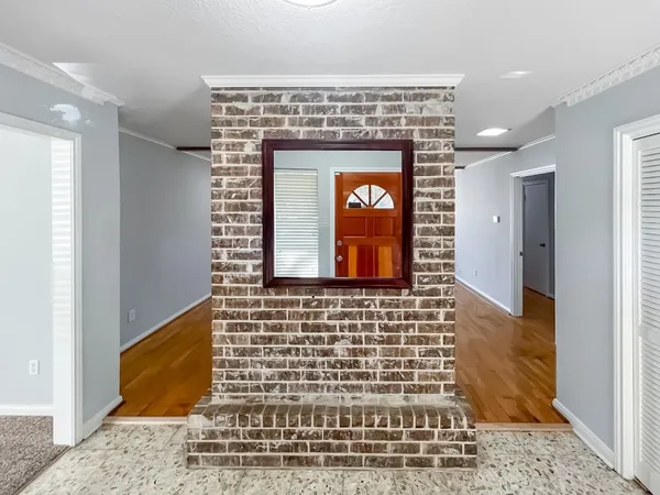 $2,195 | 9206 Sharpview Drive, Houston, TX 77036