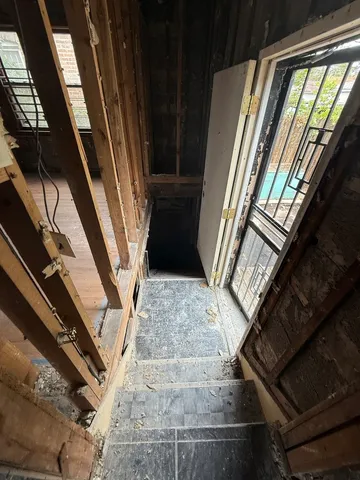 a view of an entryway