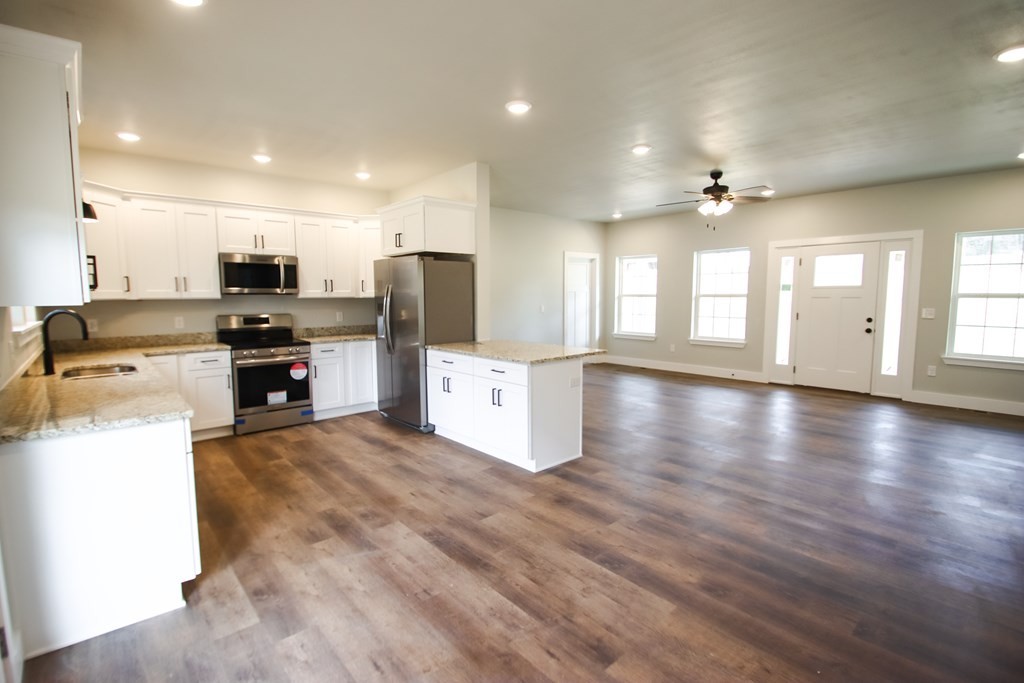426 Frank Anderson Road Sparta, TN 38583 - Photo 8 of 22 Gallery Image 8