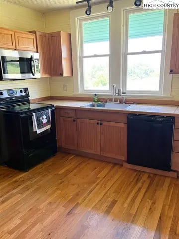 $399,900 | 23 Millards Way, Sparta, NC 28675