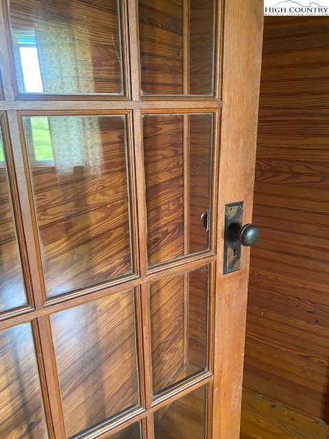 23 Millards Way Sparta, NC 28675 - Photo 41 of 46 a view of entryway