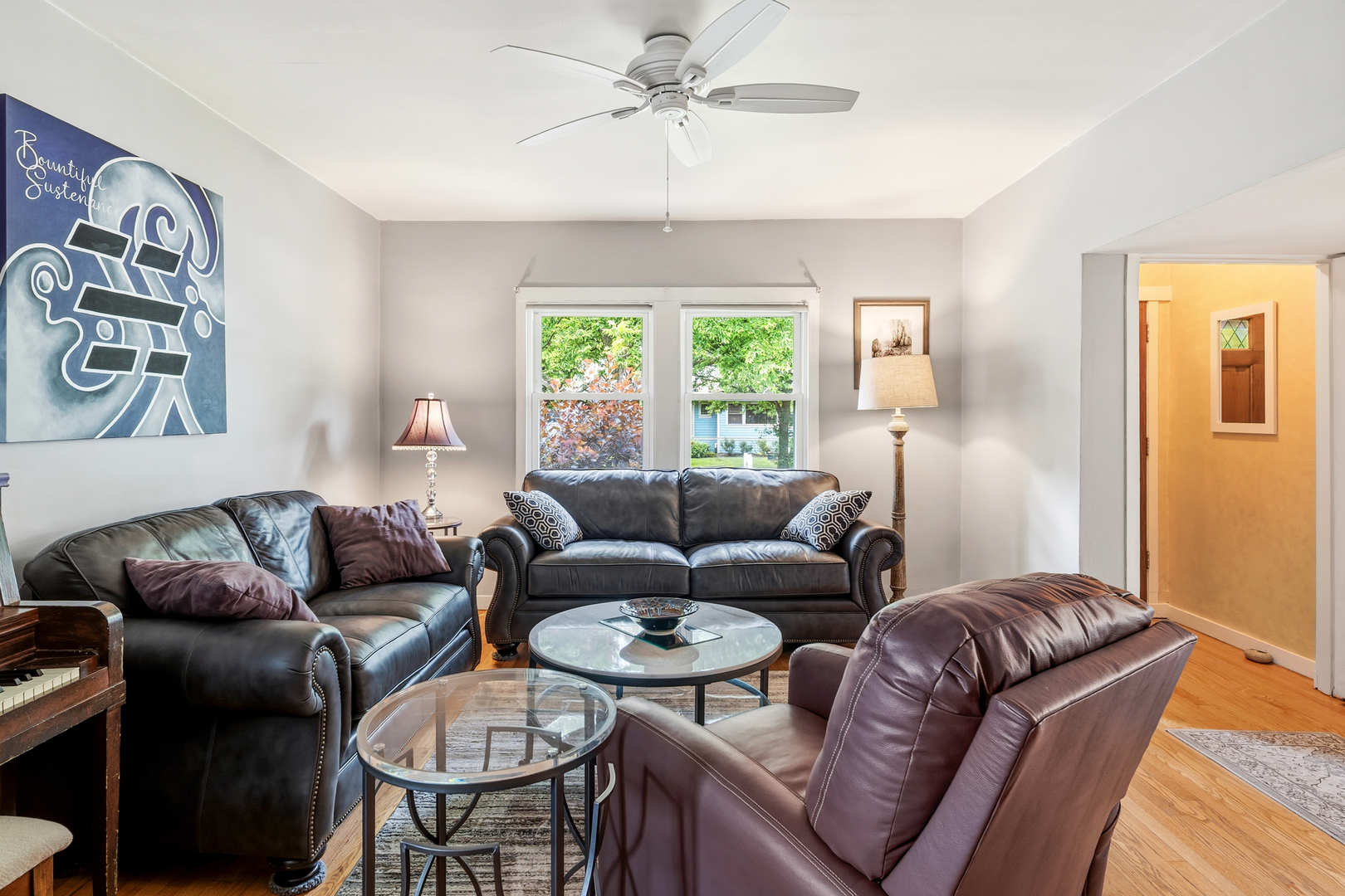 389 Addison Road Riverside, IL 60546 - Photo 6 of 29