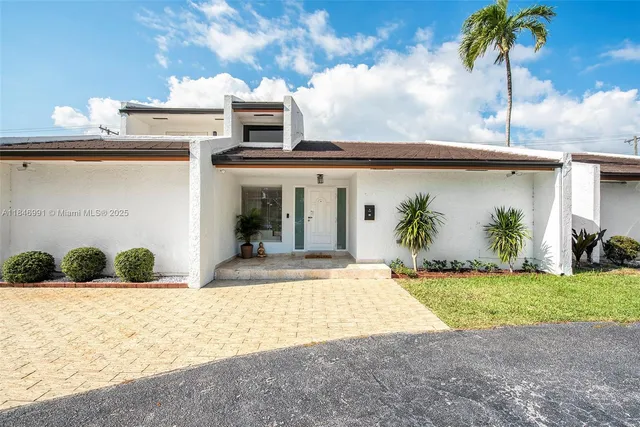 $12,500 | 5901 Southwest 56th Terrace, South Miami, FL 33143