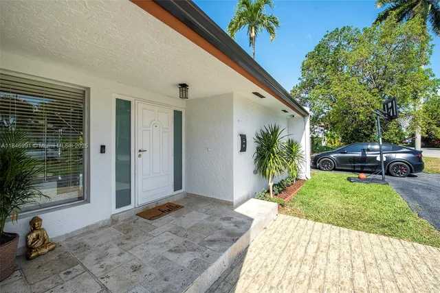$12,500 | 5901 Southwest 56th Terrace, South Miami, FL 33143