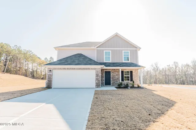 $2,345 | 307 Gazebo Drive, Bonaire, GA 31005