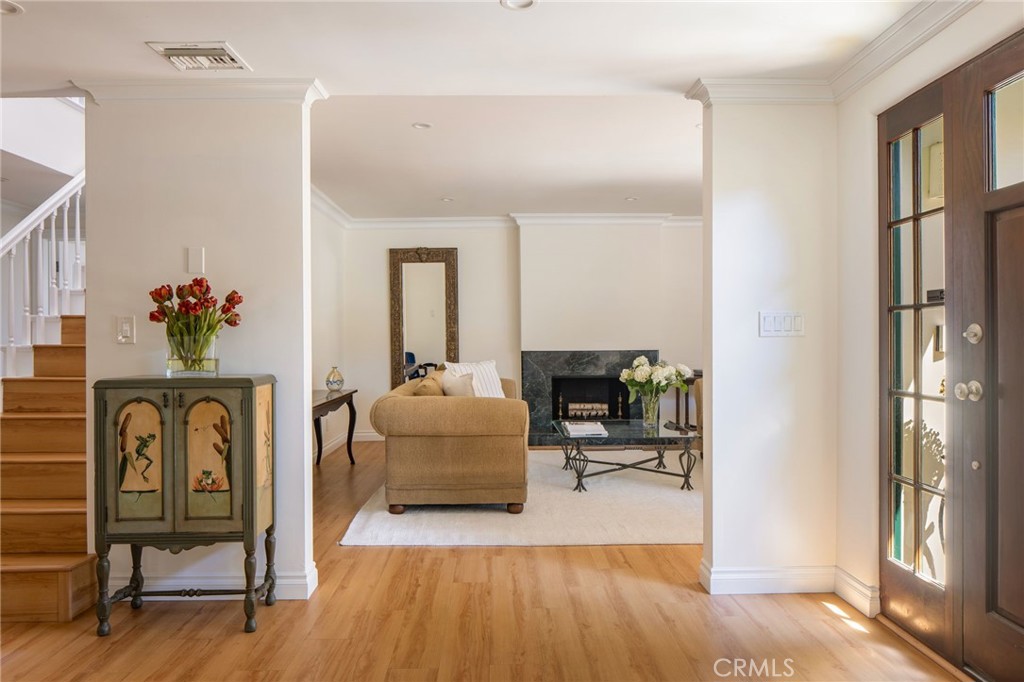 7905 West 80th Street Playa del Rey, CA 90293 - Photo 6 of 42 Gallery Image 6