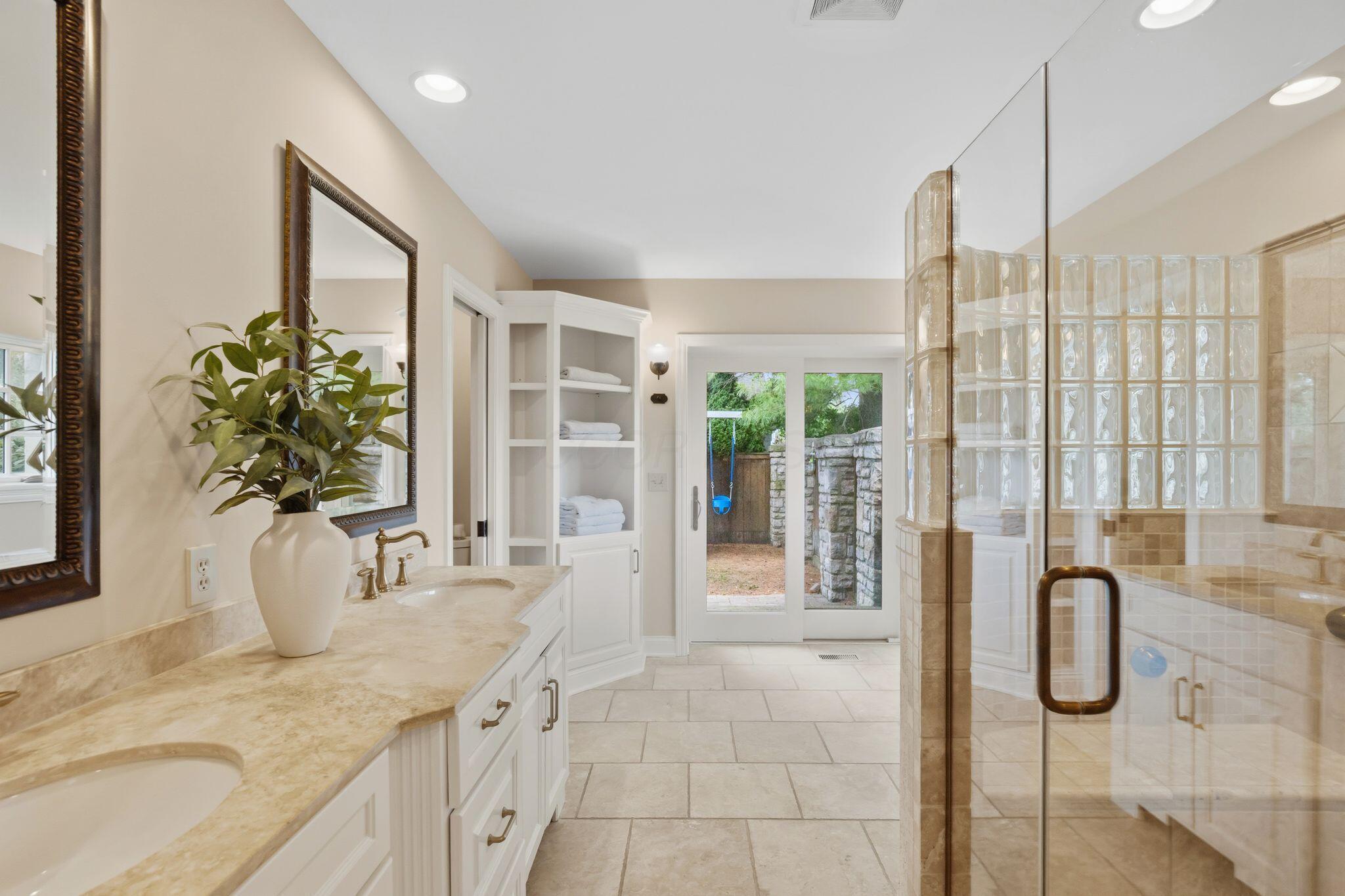 2908 South Dorchester Road Columbus, OH 43221 - Photo 24 of 78