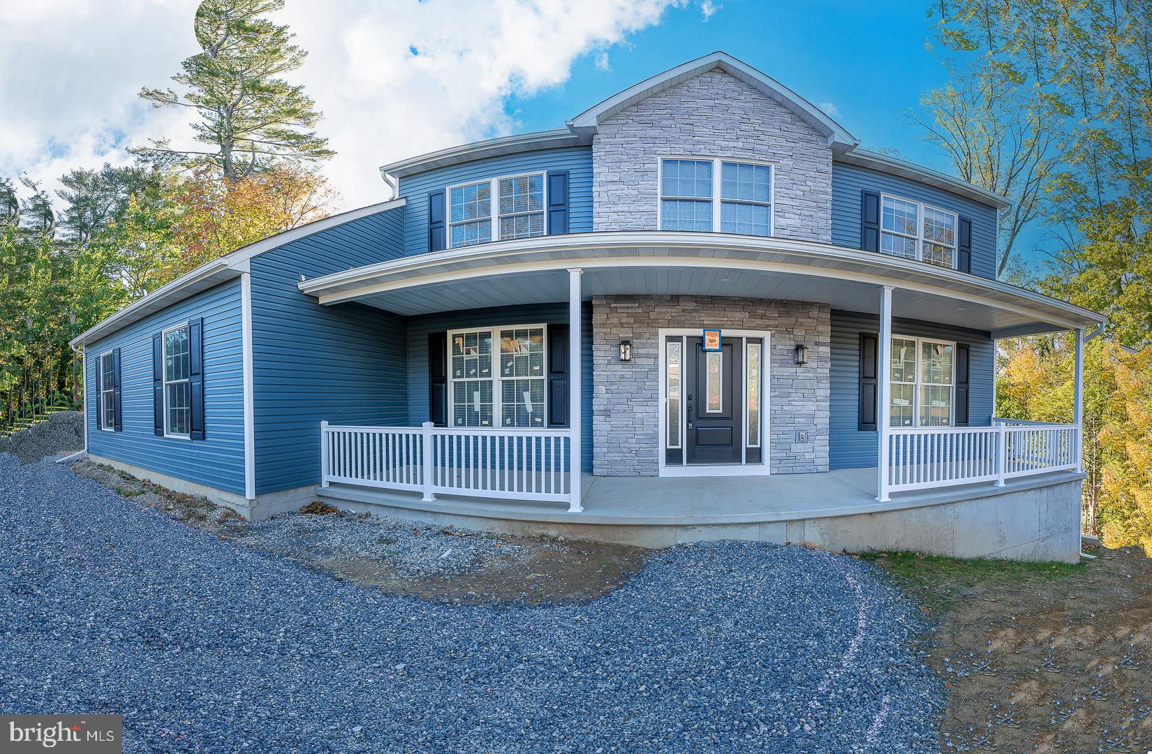 121 Sproul Road Villanova, PA 19085 - Photo 3 of 46