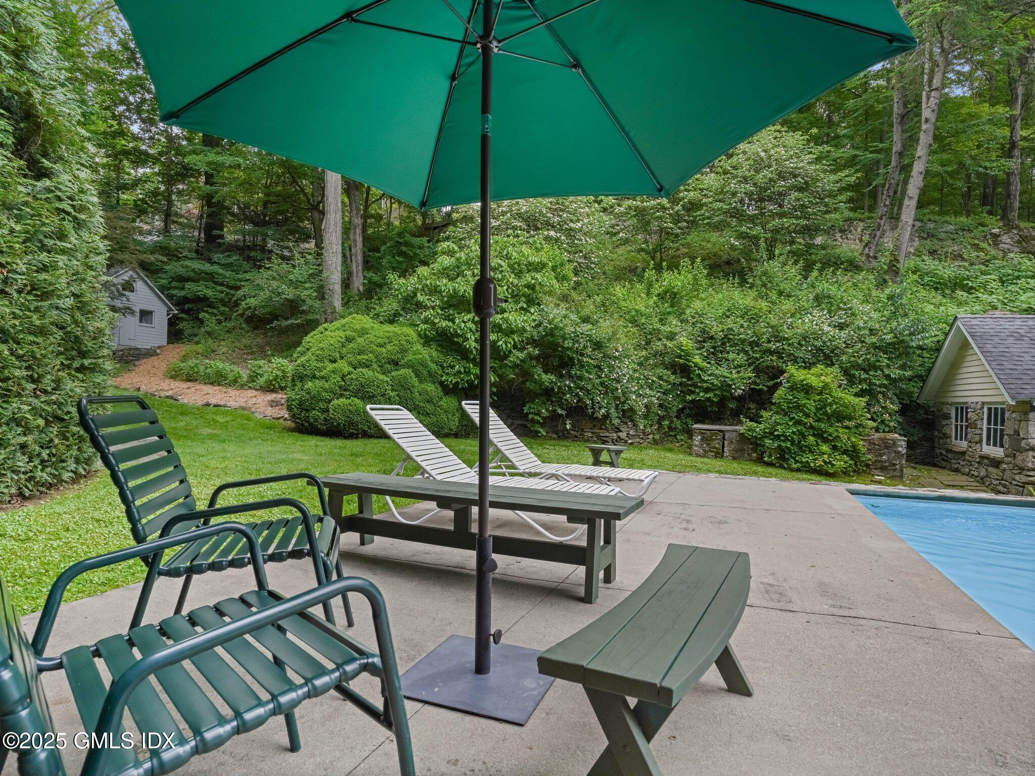 321 Riversville Road Greenwich, CT 06831 - Photo 15 of 19 5-web-or-mls-323-riversville-rd
