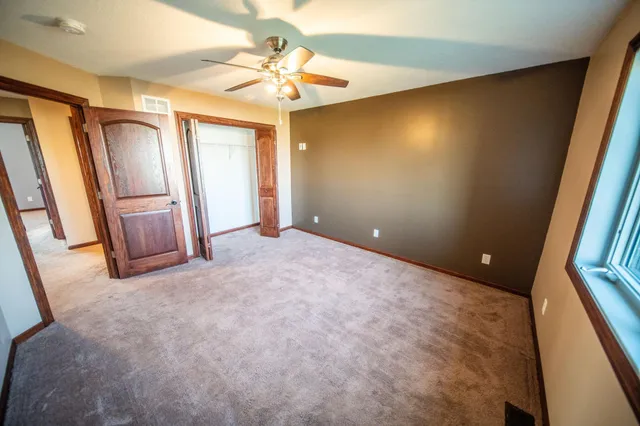 $490,000 | 580 Canyon Lane Northwest, Eyota, MN 55934