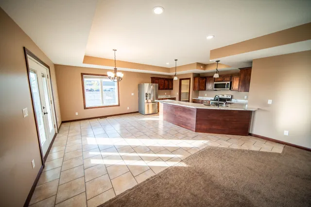 $490,000 | 580 Canyon Lane Northwest, Eyota, MN 55934