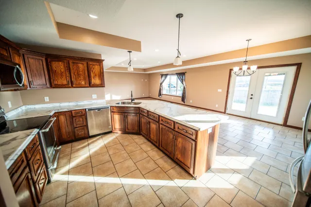 $490,000 | 580 Canyon Lane Northwest, Eyota, MN 55934