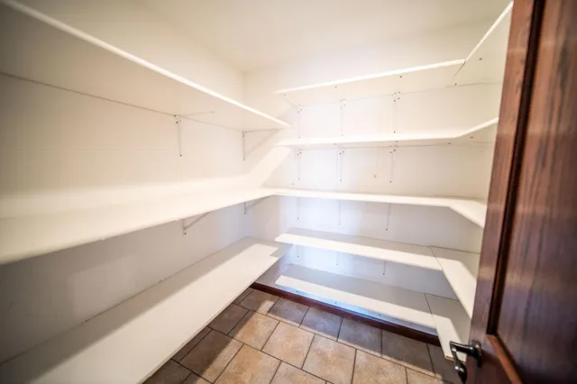 $490,000 | 580 Canyon Lane Northwest, Eyota, MN 55934