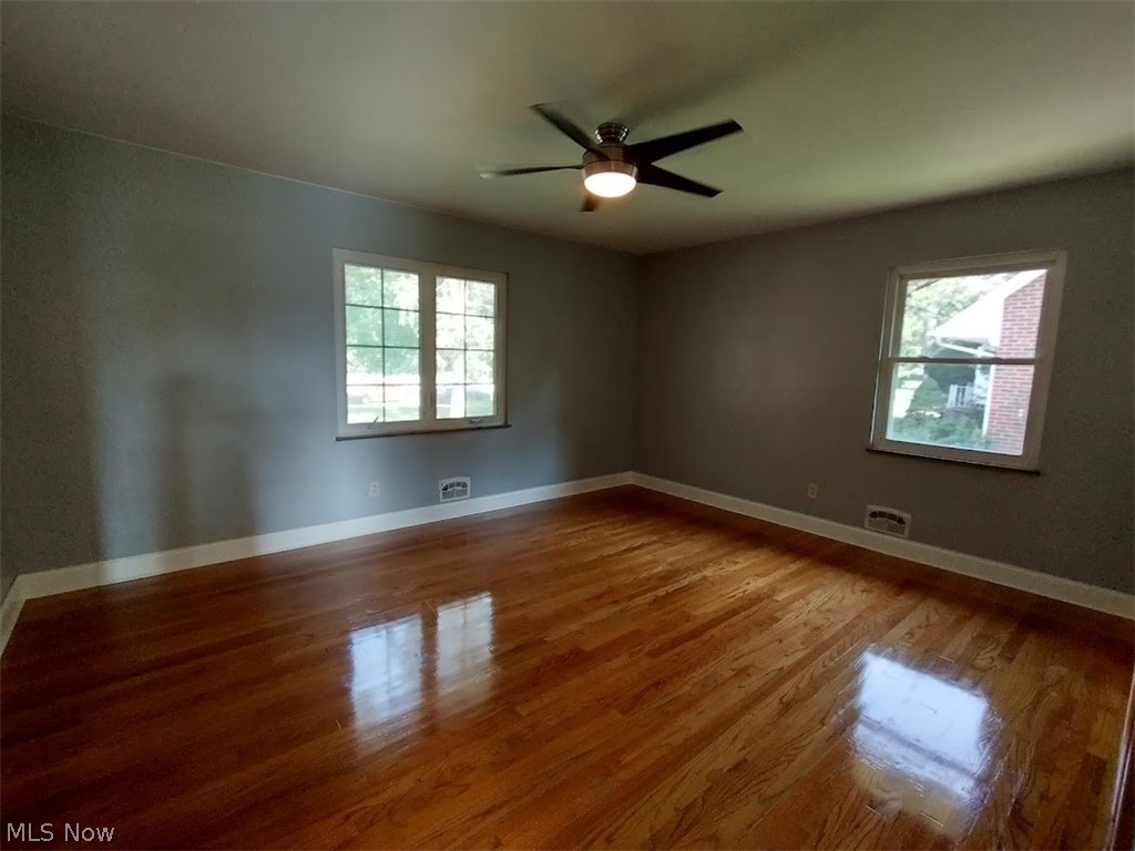 6620 York Road Parma Heights, OH 44130 - Photo 8 of 13 Master Bedroom