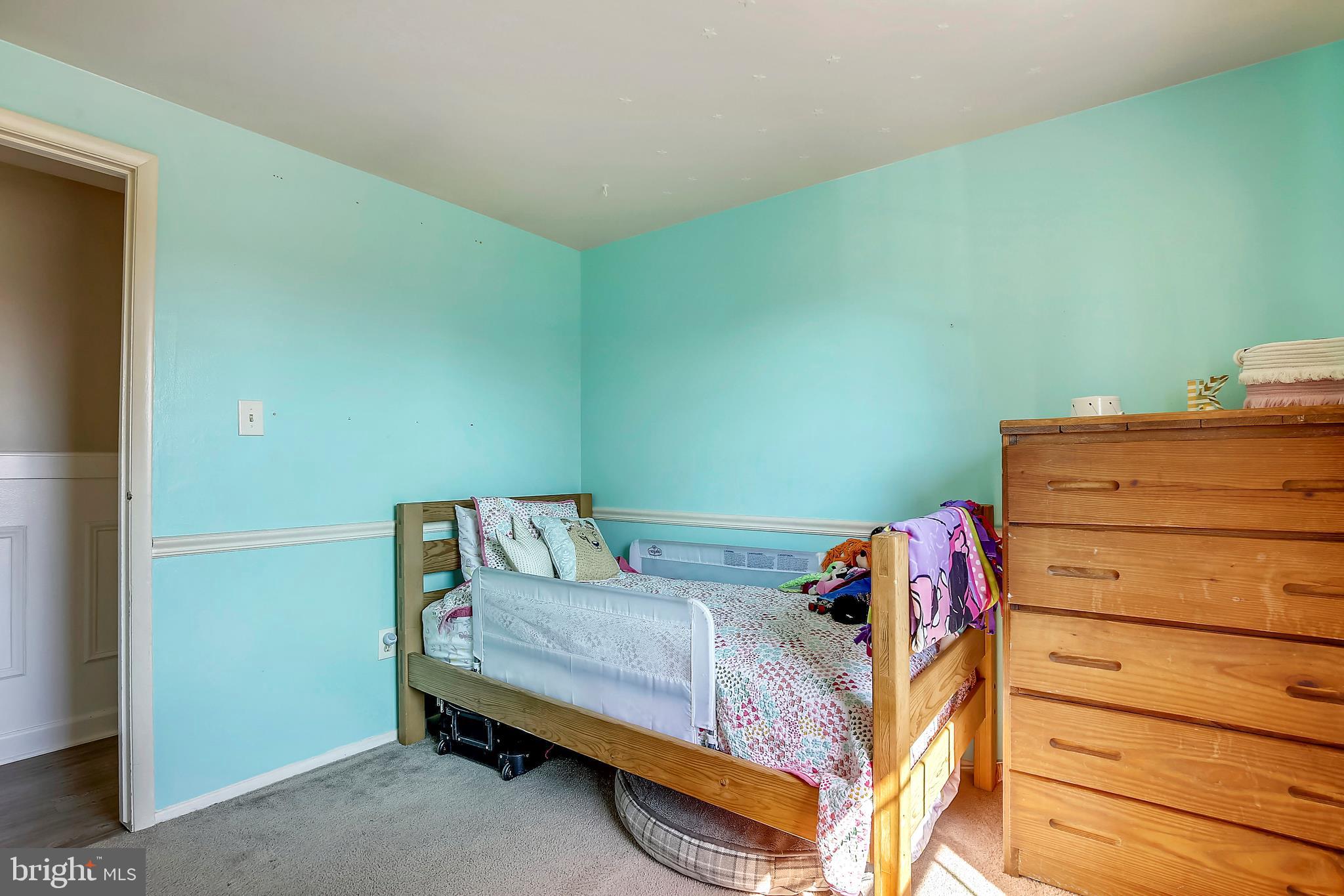 17324 Whitaker Road Poolesville, MD 20837 - Photo 20 of 32 Upstairs Bedroom #2