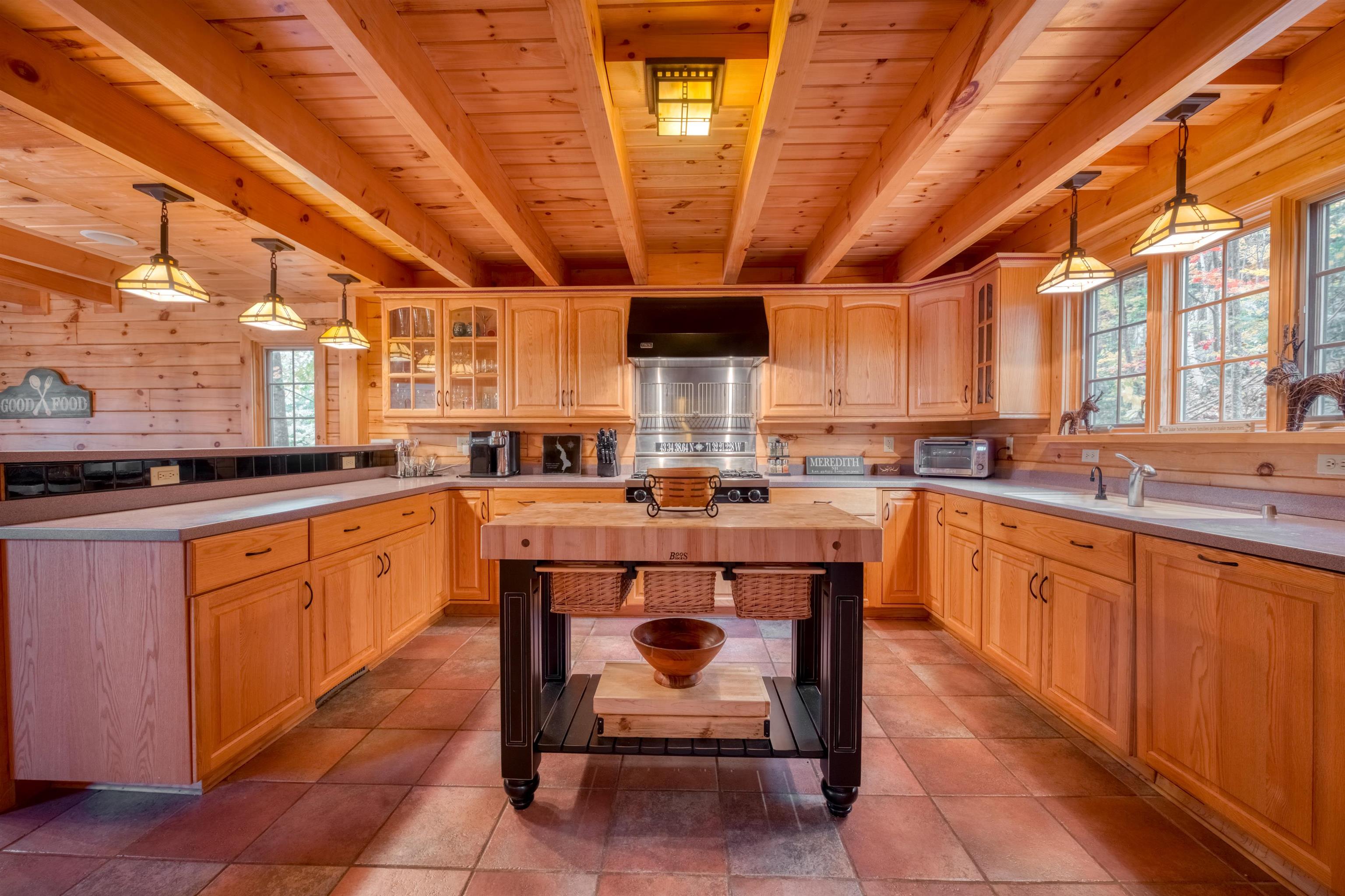 82 Swain Road Meredith, NH 03253 - Photo 8 of 40