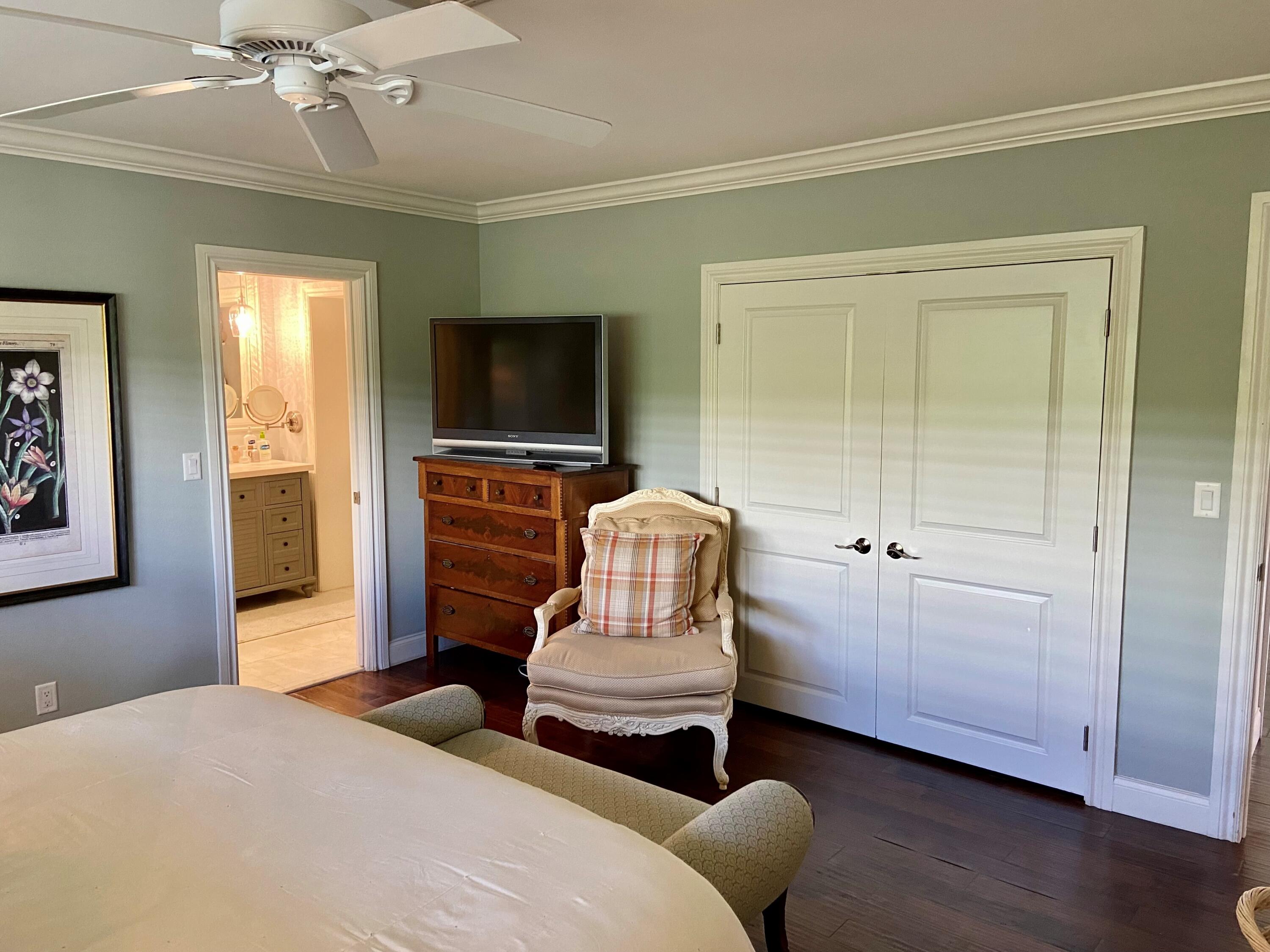 625 Elm Tree Lane Boca Raton, FL 33486 - Photo 23 of 34 Primary Bed