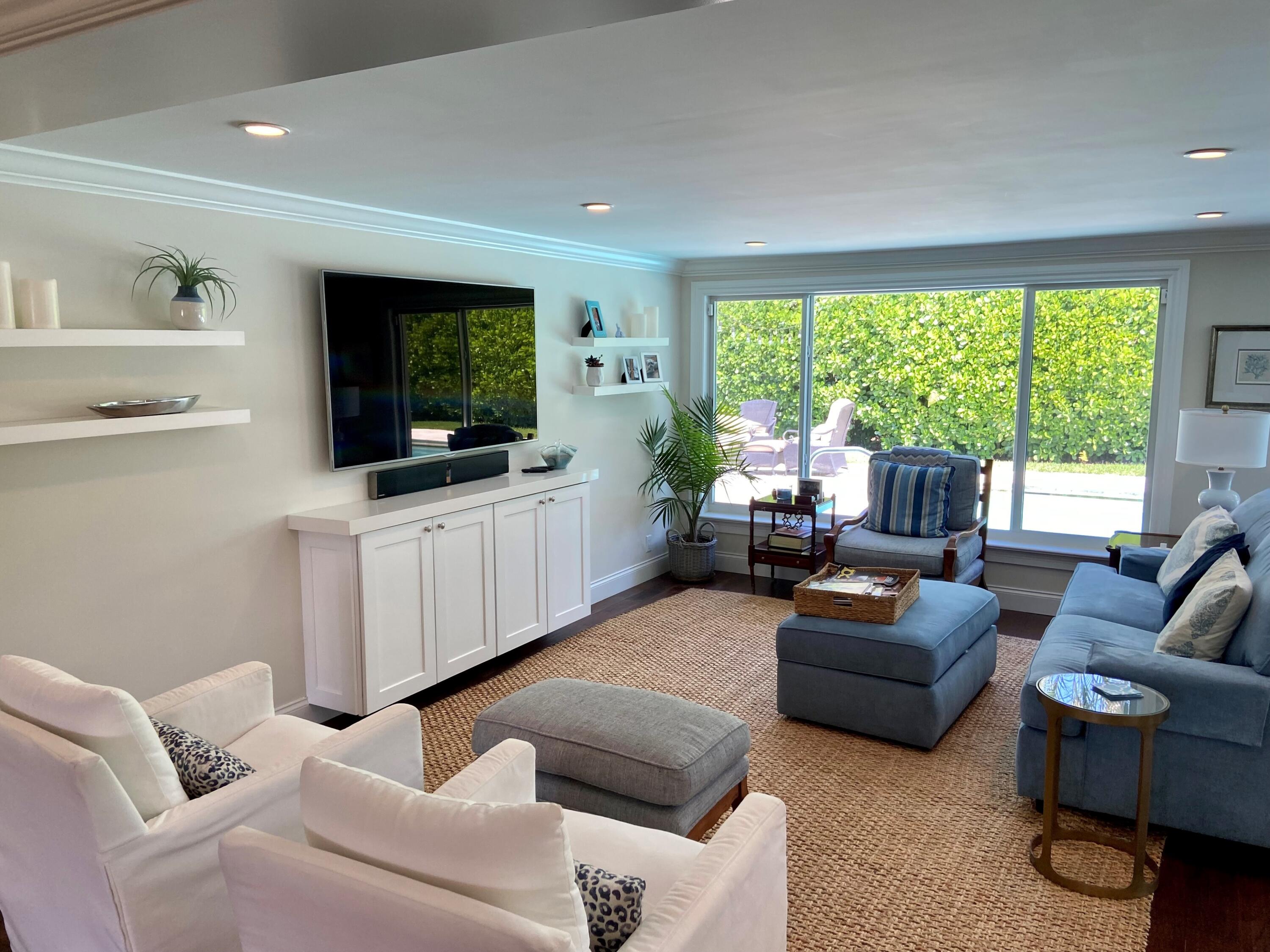 625 Elm Tree Lane Boca Raton, FL 33486 - Photo 10 of 34 Family Room