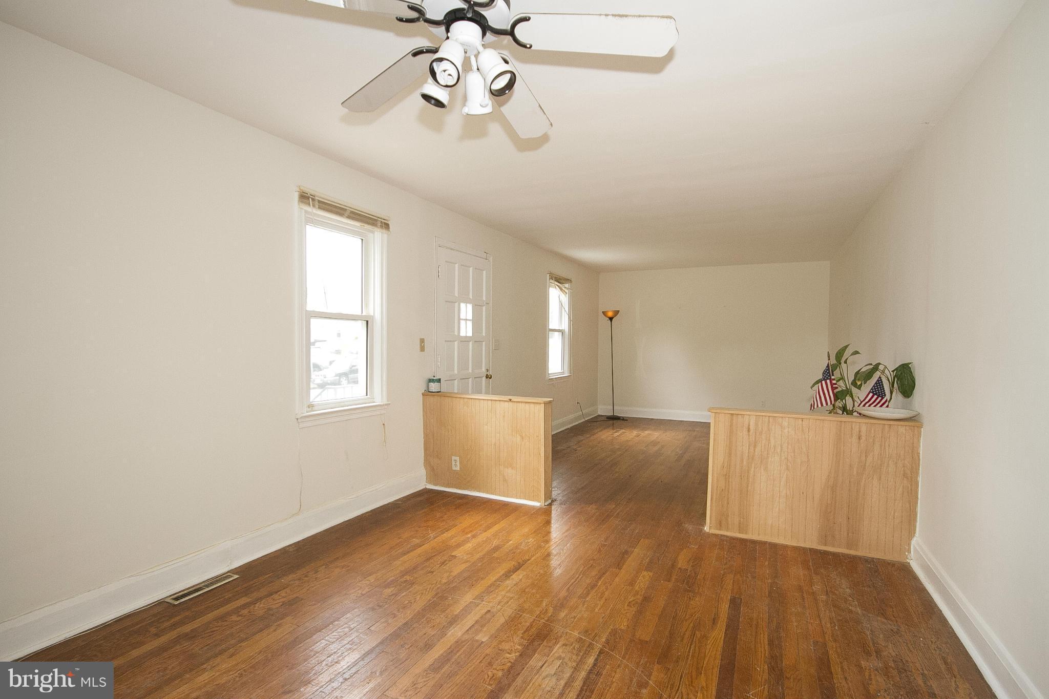3604 Forest Hill Road Baltimore, MD 21207 - Photo 7 of 19 Dining Room