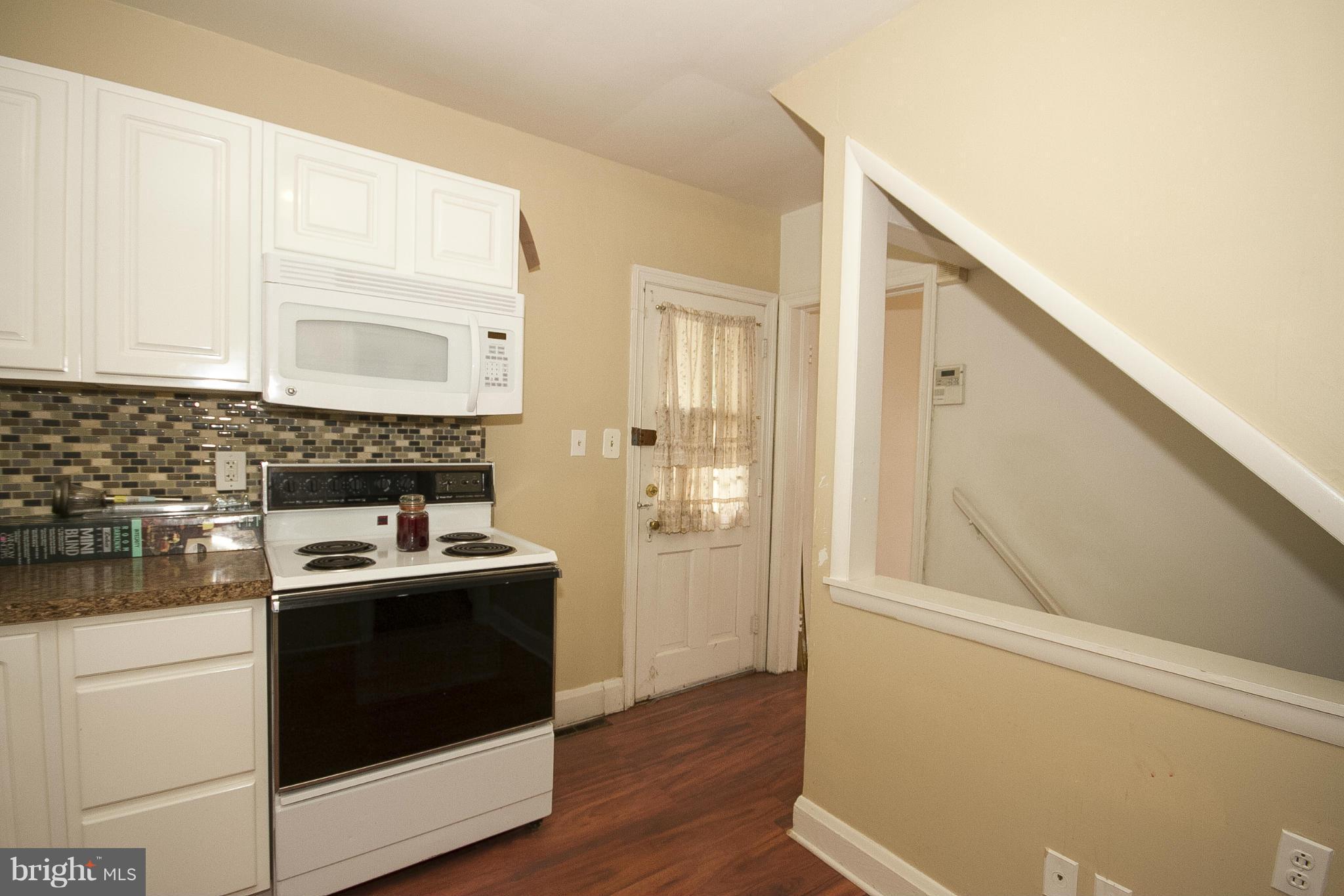 3604 Forest Hill Road Baltimore, MD 21207 - Photo 10 of 19 Kitchen