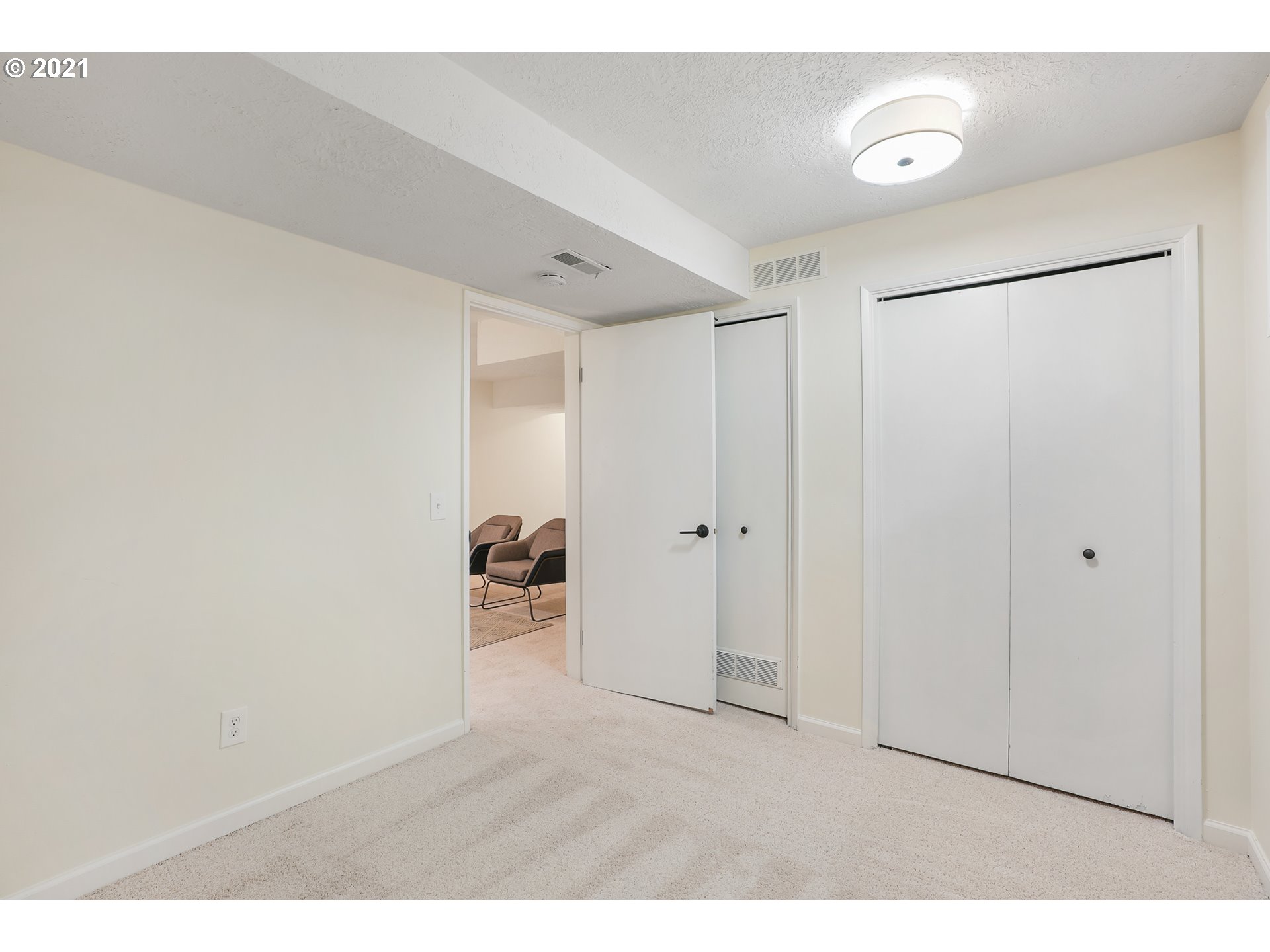 14325 Southwest Barlow Road Beaverton, OR 97008 - Photo 22 of 30 Gallery Image 22