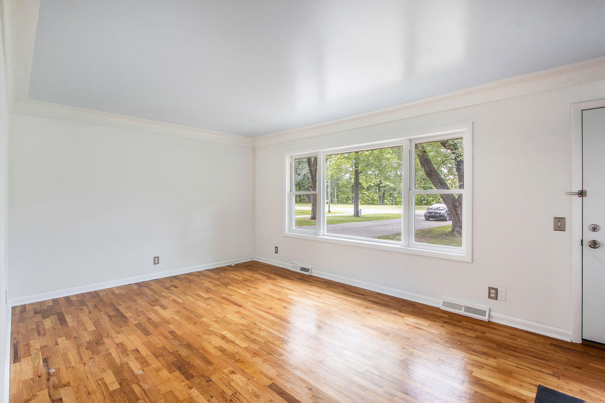 1814 Jefferson Road Otsego, MI 49078 - Photo 3 of 19 1814Jefferson_7