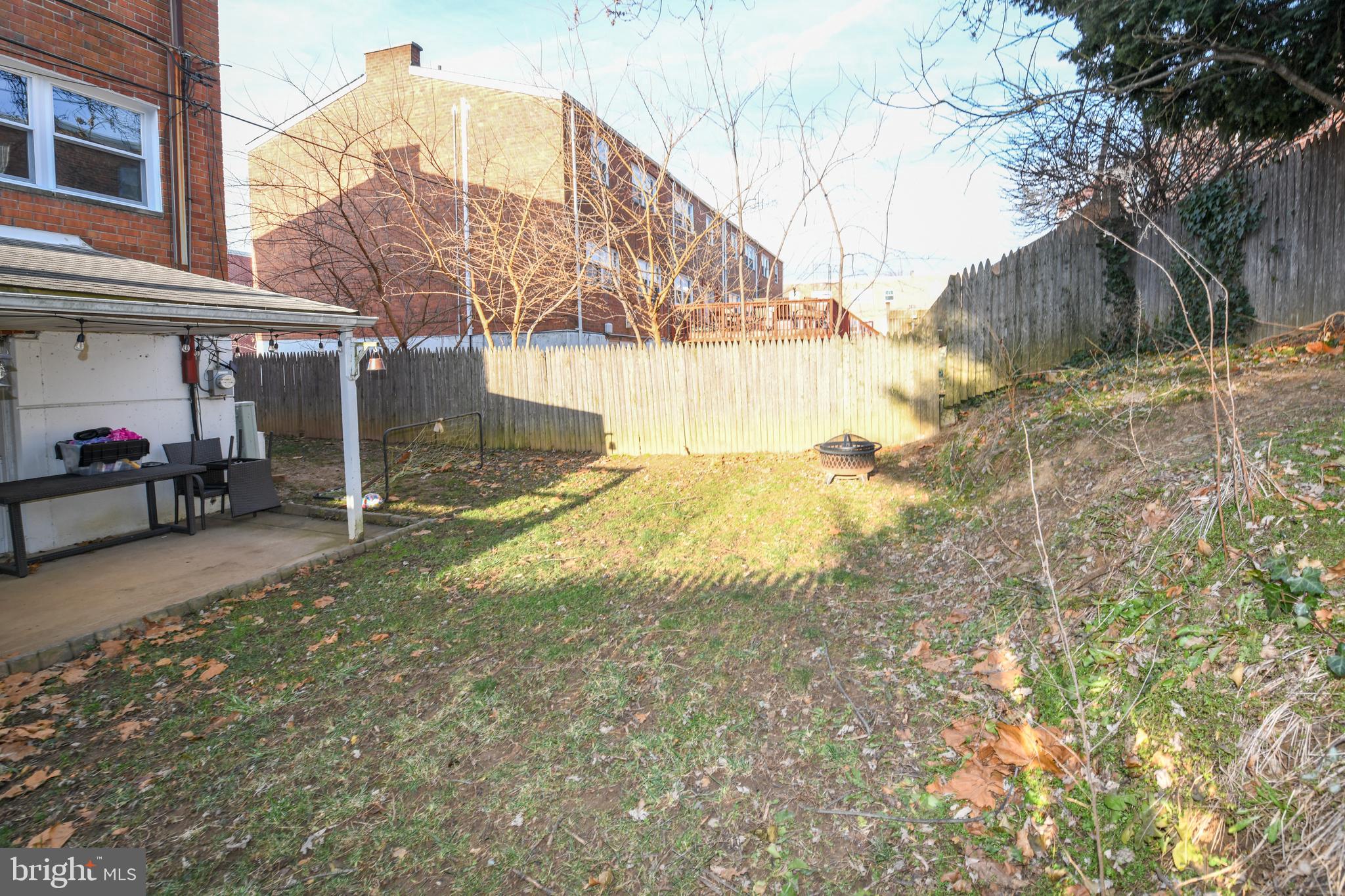 3317 Woodhaven Road Philadelphia, PA 19154 - Photo 24 of 27 Fenced Back Yard