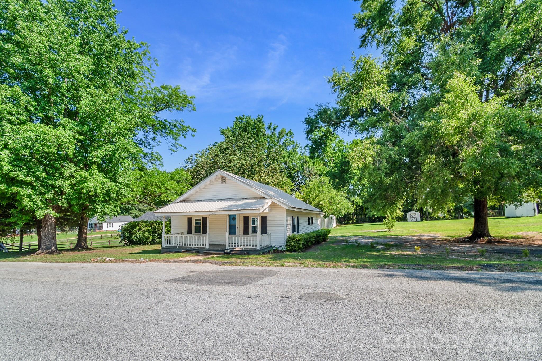 208 Church Street Jefferson, SC 29718 - Photo 2 of 48