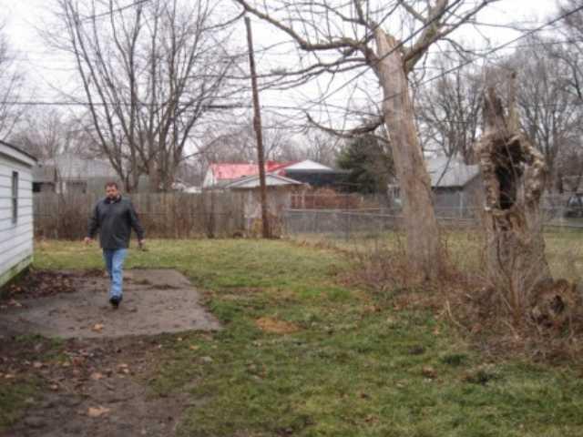 326 South Edgehill Road Indianapolis, IN 46241 - Photo 3 of 5