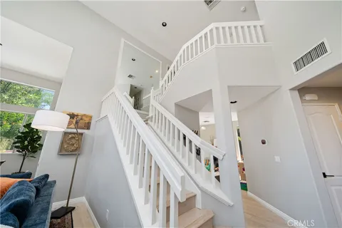 $1,550,000 | 5371 Carmento Drive, Oak Park, CA 91377
