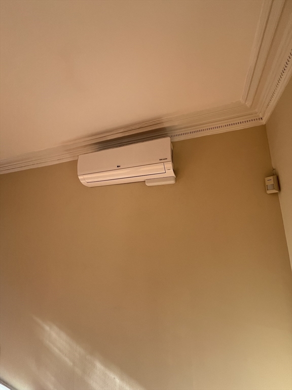 11 Revere Street, Unit 6 Boston, MA 02130 - Photo 20 of 32 a view of a room